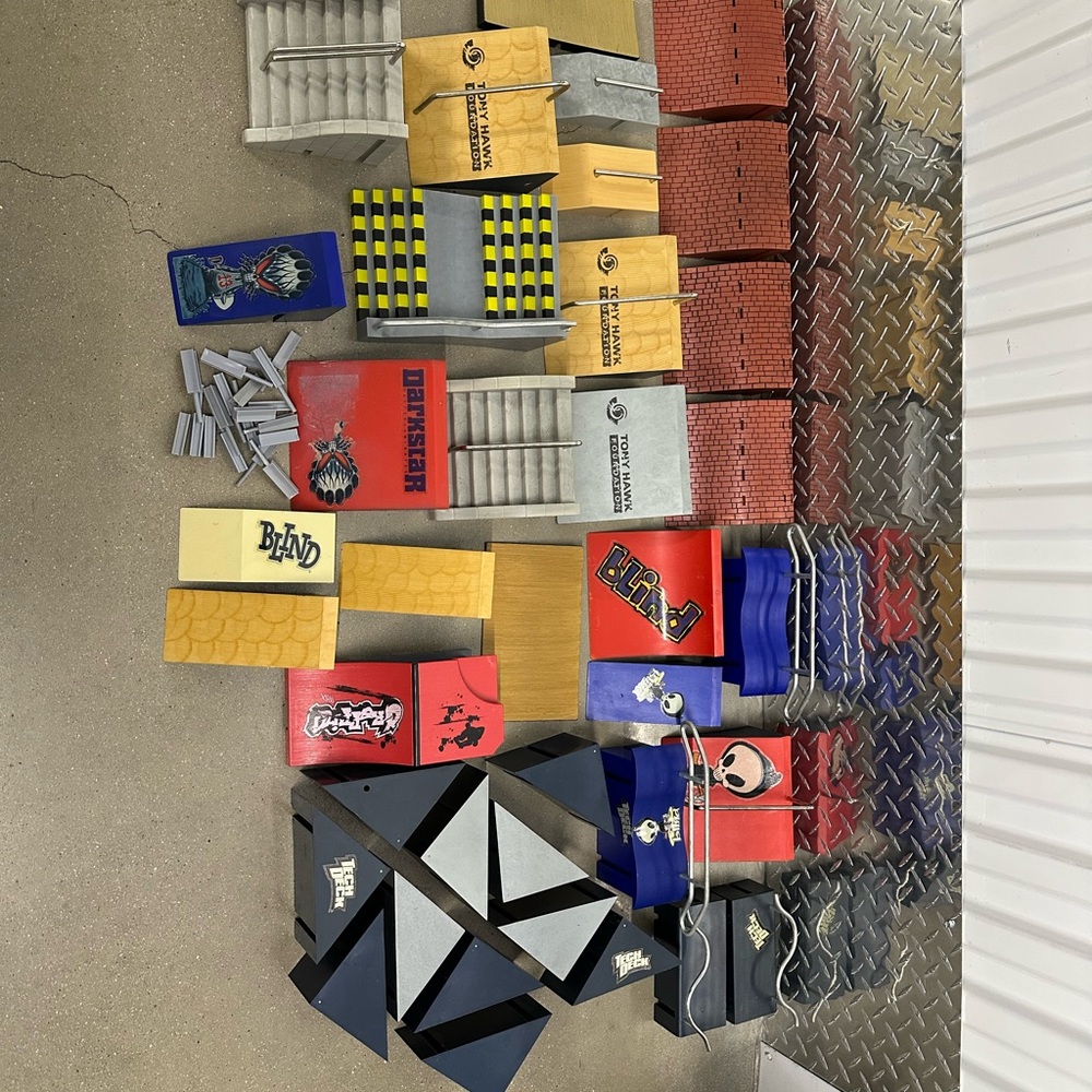 Tech deck toy lot